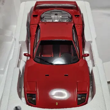 최신 버전 교쇼 1/18 페라리 F40 빨간색 08416R