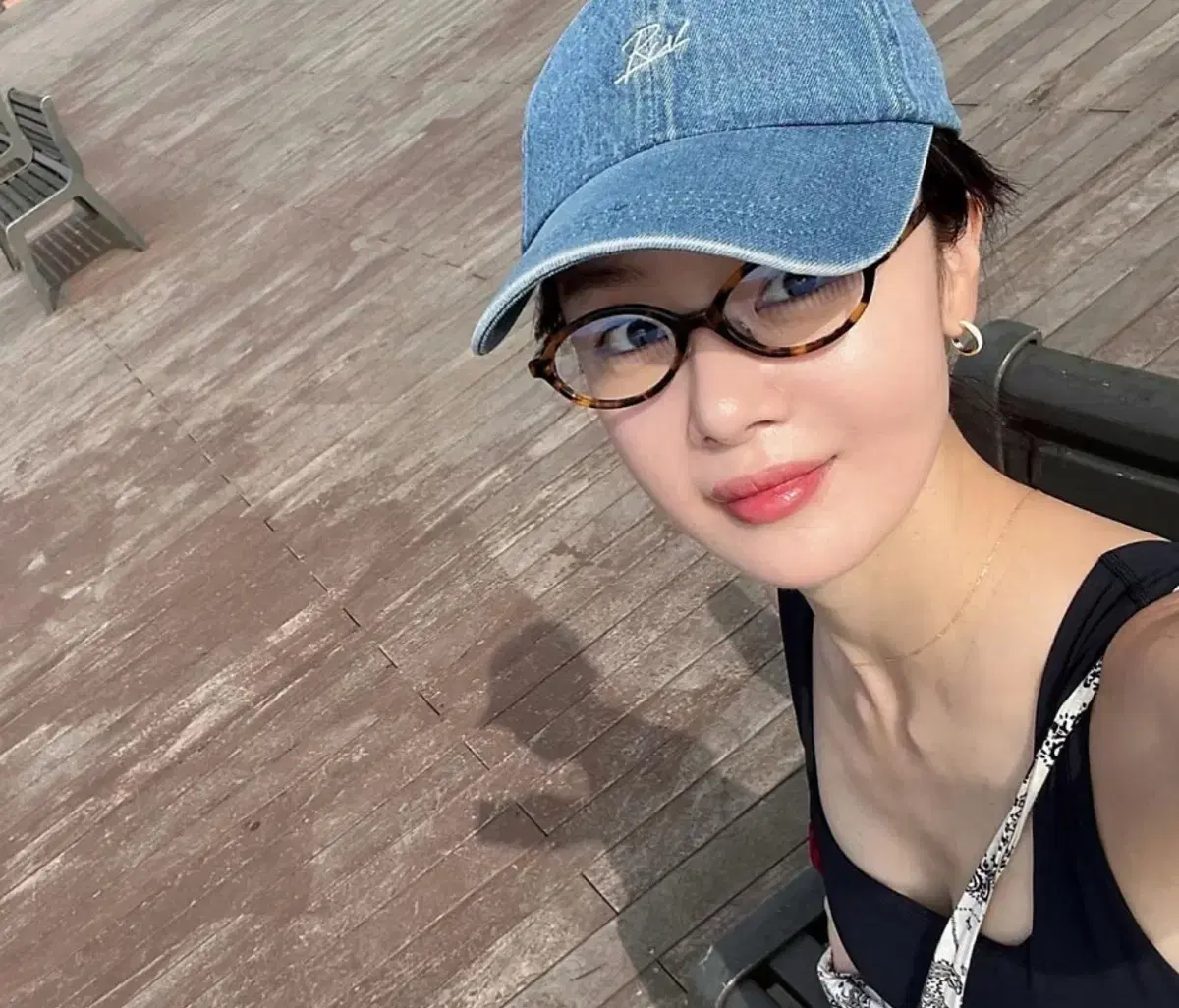 긱시크 뮤지엄바이비컨 버디 C2 레오파드 (한선화/쥴리 착용)