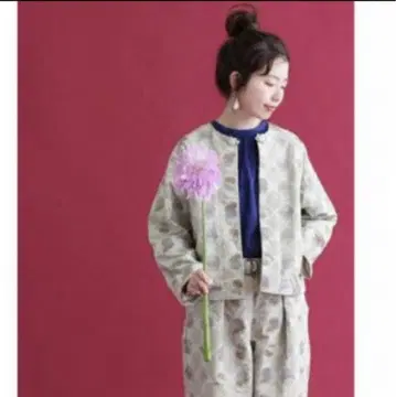 chambre de charme 아침 식사 과일 자수 블루종