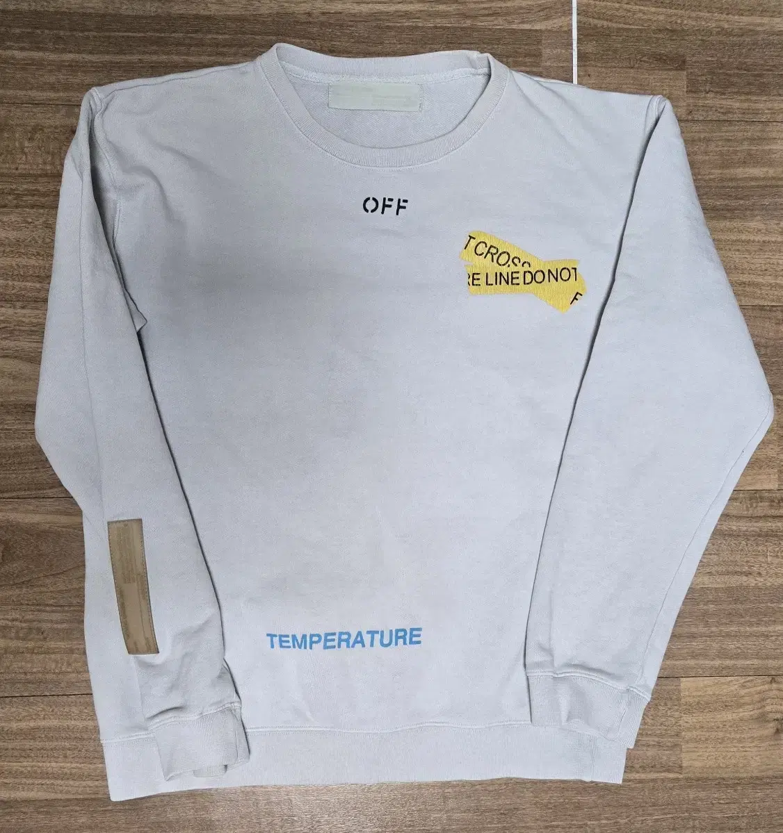 Off-White sweatshirt