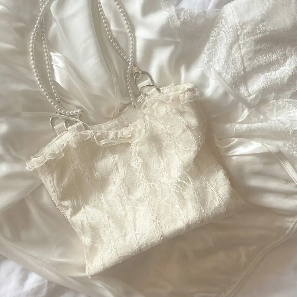 (구함) Frustrated Oyster, lingerie bag