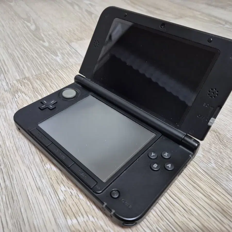 닌텐도 3DS XL 게임기