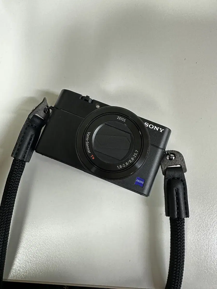 소니 sony rx100m5a 하이엔드 똑딱이