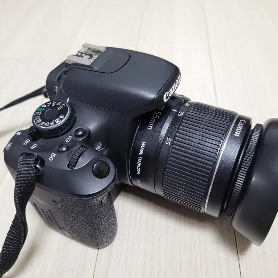 캐논 DSLR 카메라 EOS 600D 와 18-55 렌즈 세트