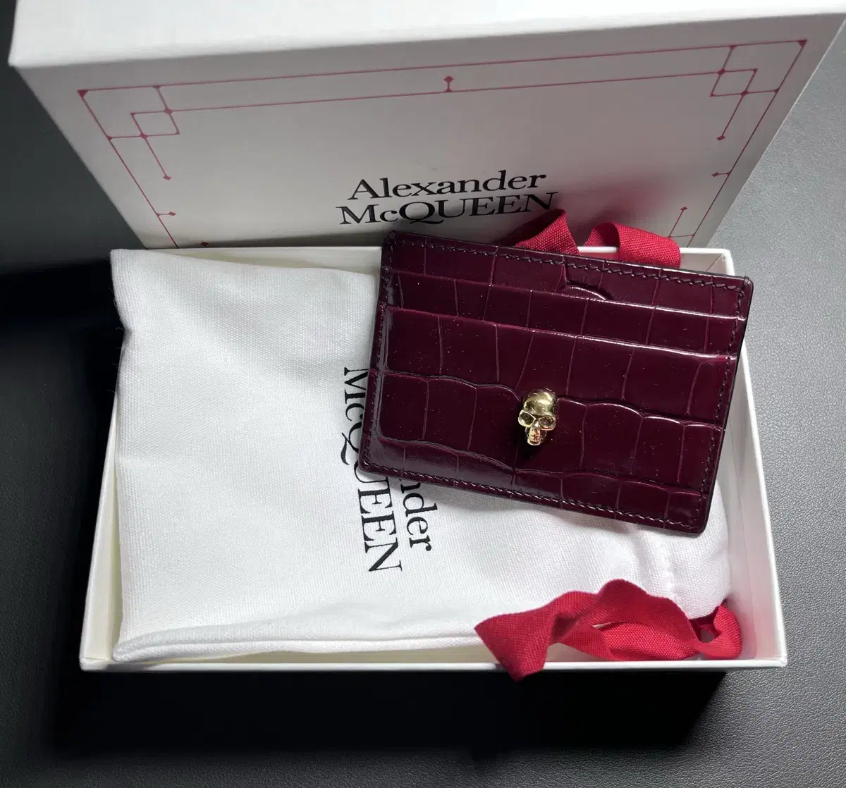 McQueen Wallet [Skull kard Holder-Burgundy]