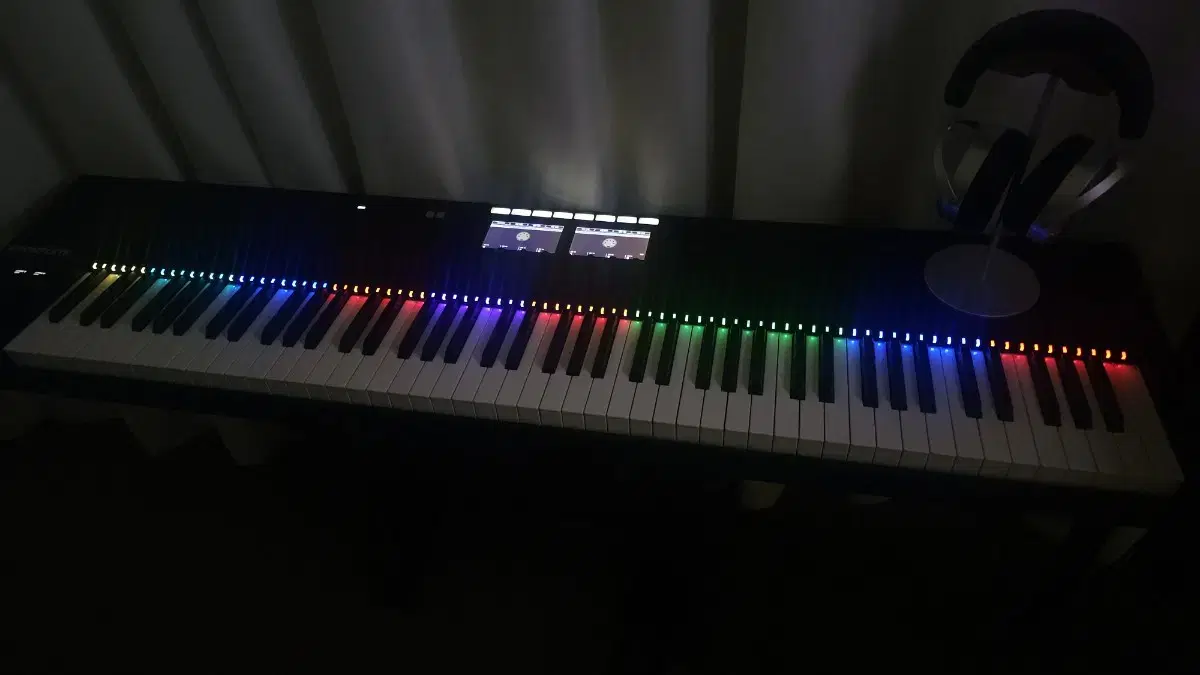 Komplete Kontrol S88 MK2 마스터 키보드