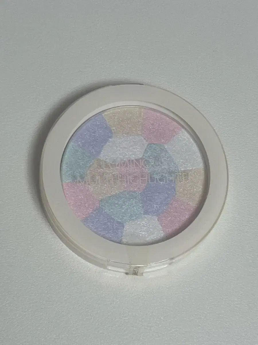 The Saem Saem Water Luminous Multi Highlighter 01 Pink White