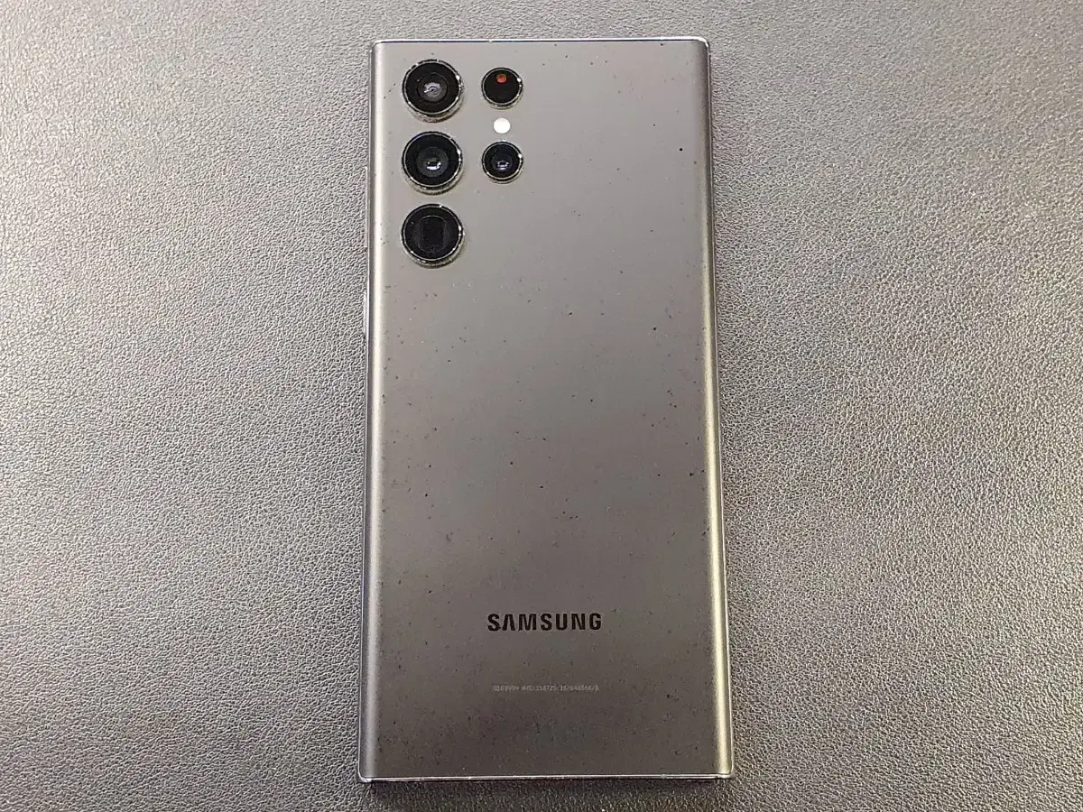 Galaxy S22울트라 256GB 블랙 정상해지 팝니다 상태 좋습니다