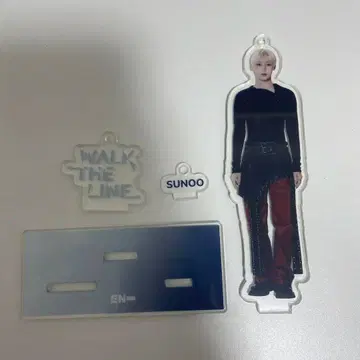 walk the line 선우아크릴 스탠드 키링 인헨헨펜