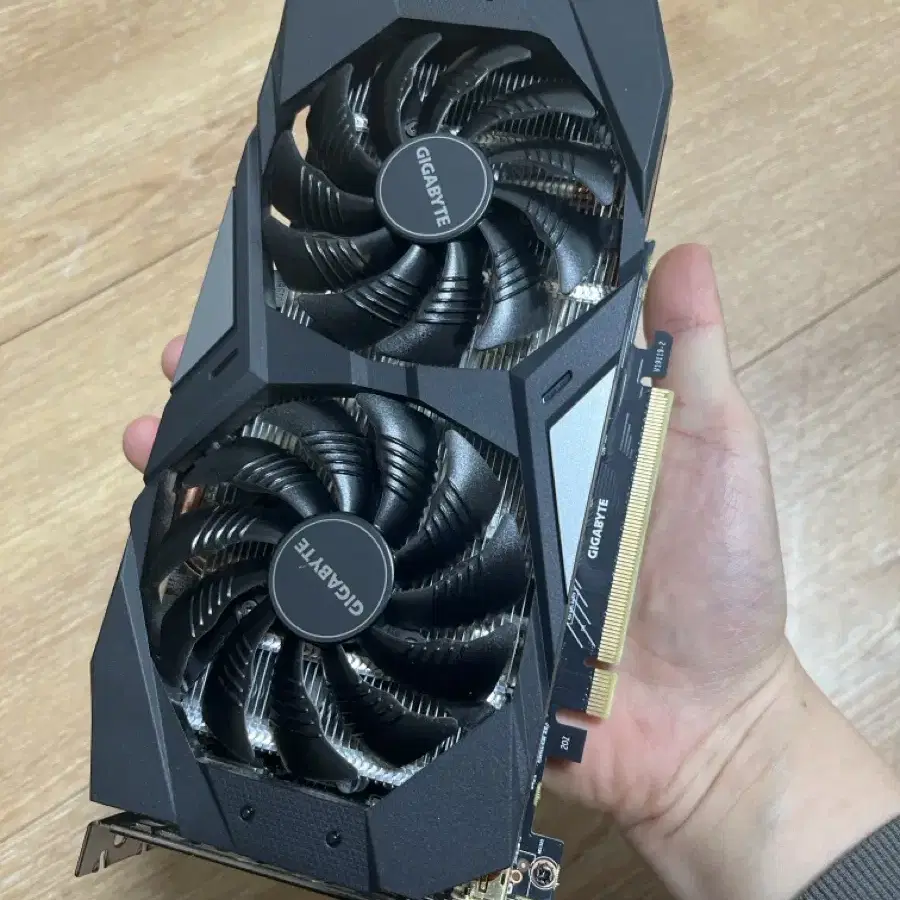 기가바이트 지포스 gtx 1660ti 6gb s급