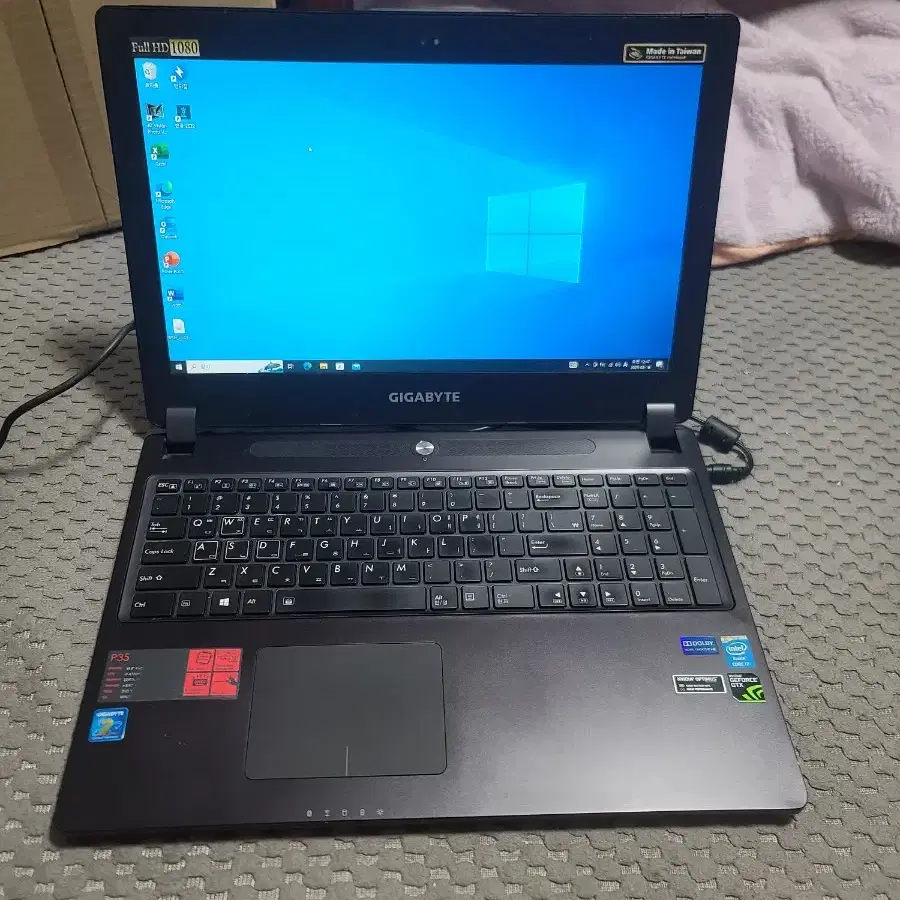 기가바이트 P35 노트북 i7-4700MQ 램8 SSD128