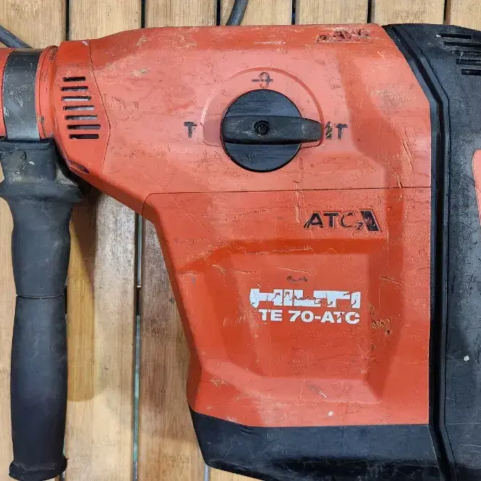 힐티70-ATC AVR / HILTI 70-ATC AVR