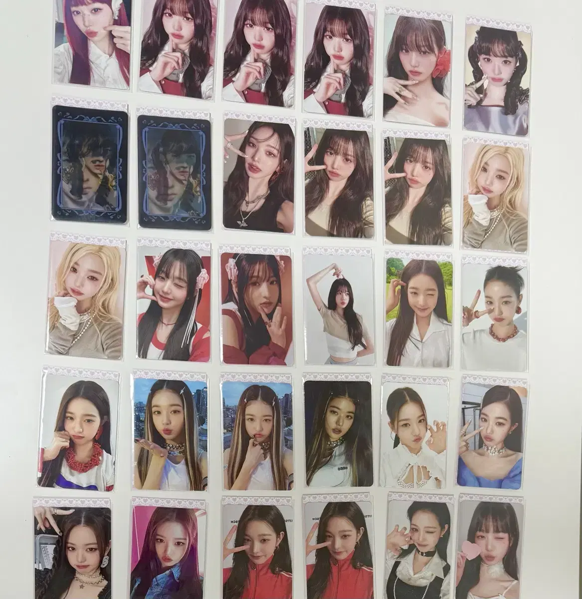 Quick sale) ive photocard 8n bulk wts (jang wonyoung 52)