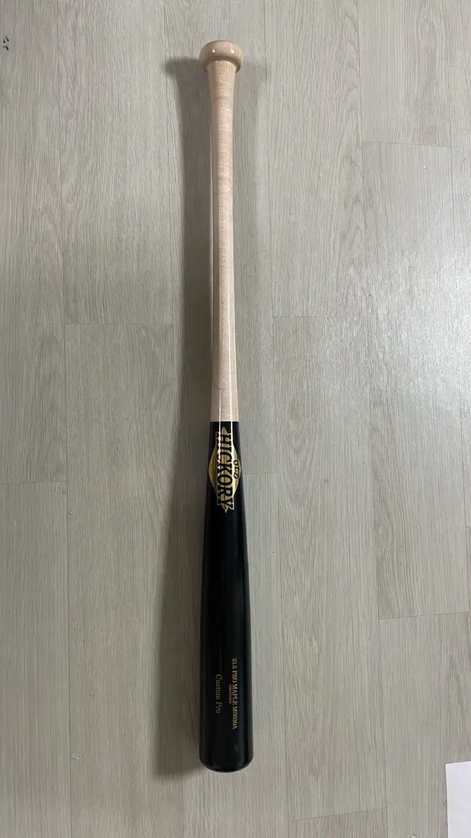 Hickory Baseball Bat 33.5 860 MS020A