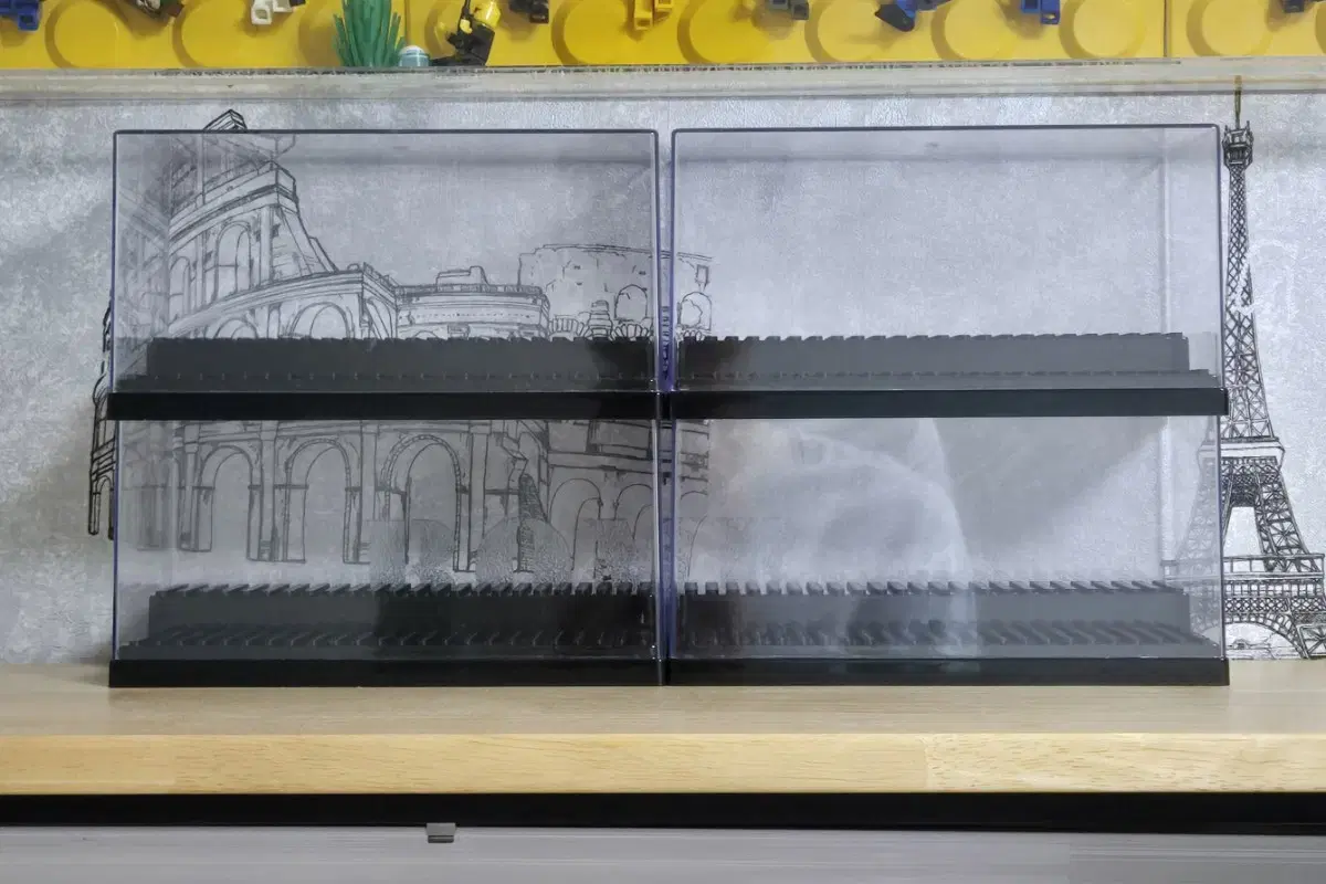 레고 피규어 케이스 보관함 장식장 팝니다.