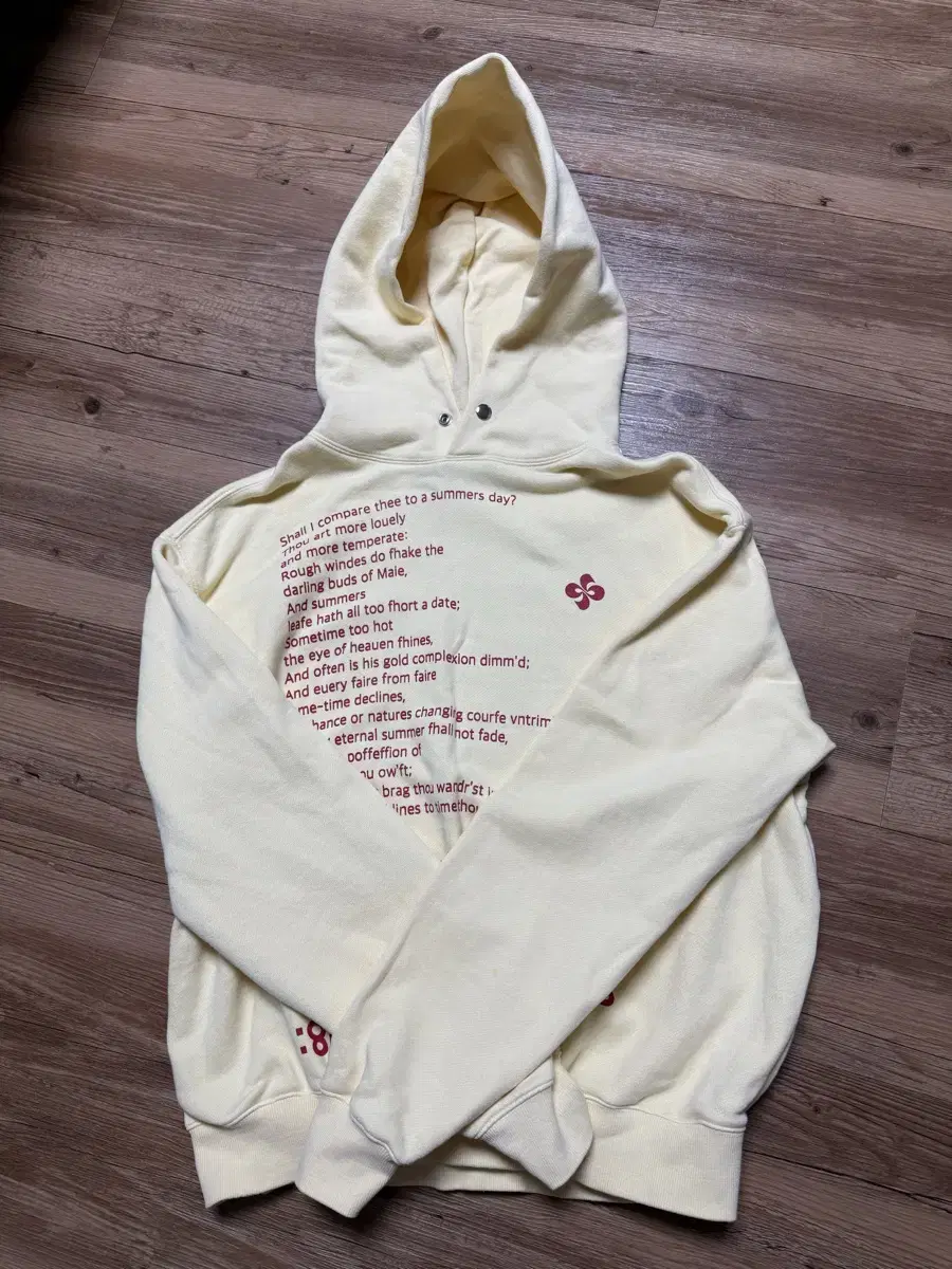 헤레틱 SONNET 18 HOODIE / butter