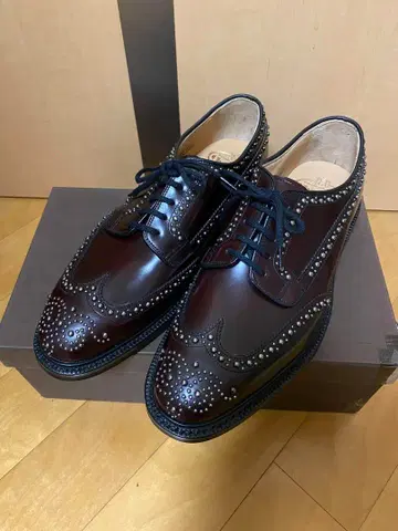 처치 그라프턴 스터드 윙팁 25.5cm 70F