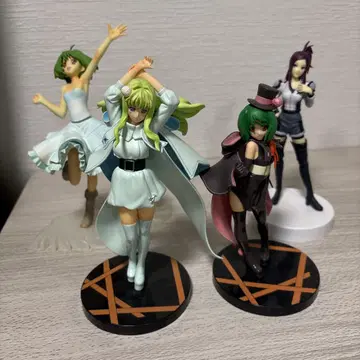 매크로스 피규어 4종 이츠와리노우타히메 DX 피규어