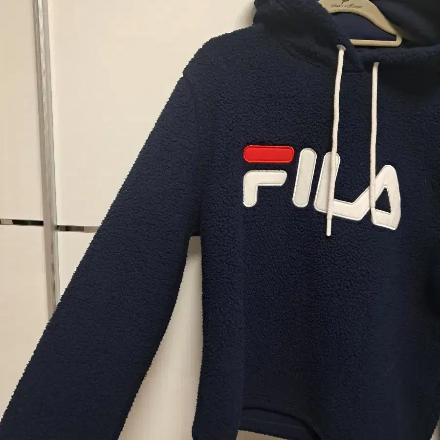 [휠라] FILA 여성 뽀글이 로고 후드티  95