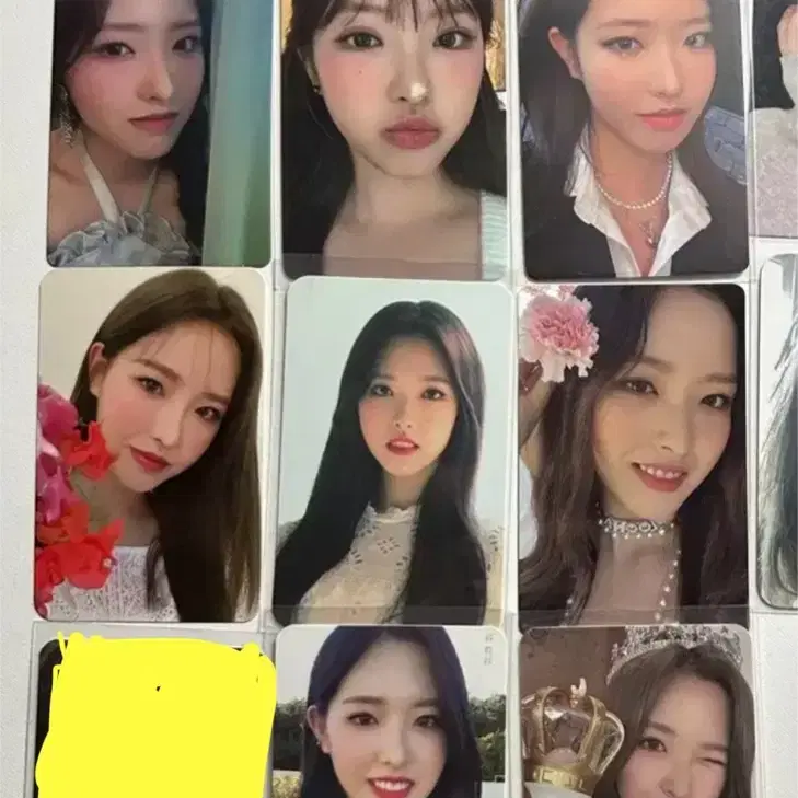 Buy LOONA Signed albums, Rare photocards on Bunjang!