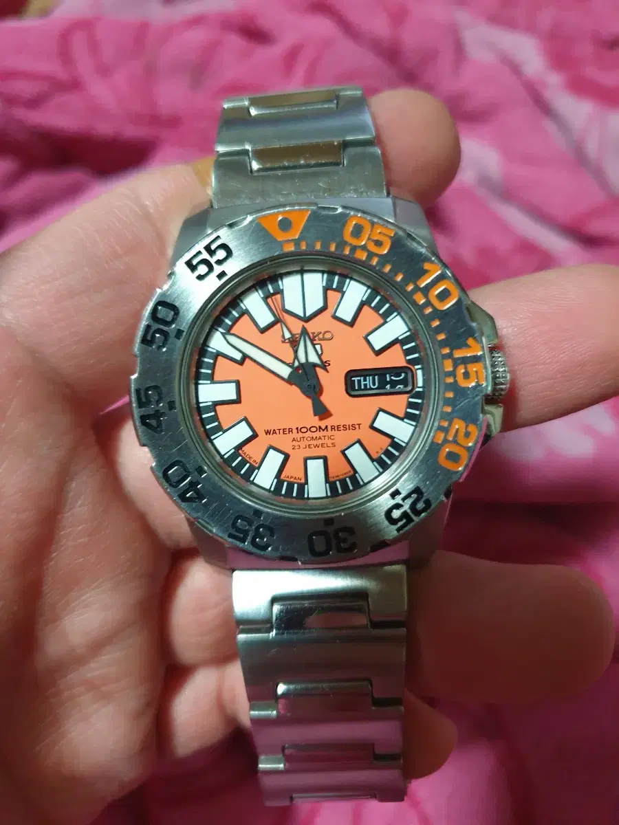 Seiko 5 Orange Monster