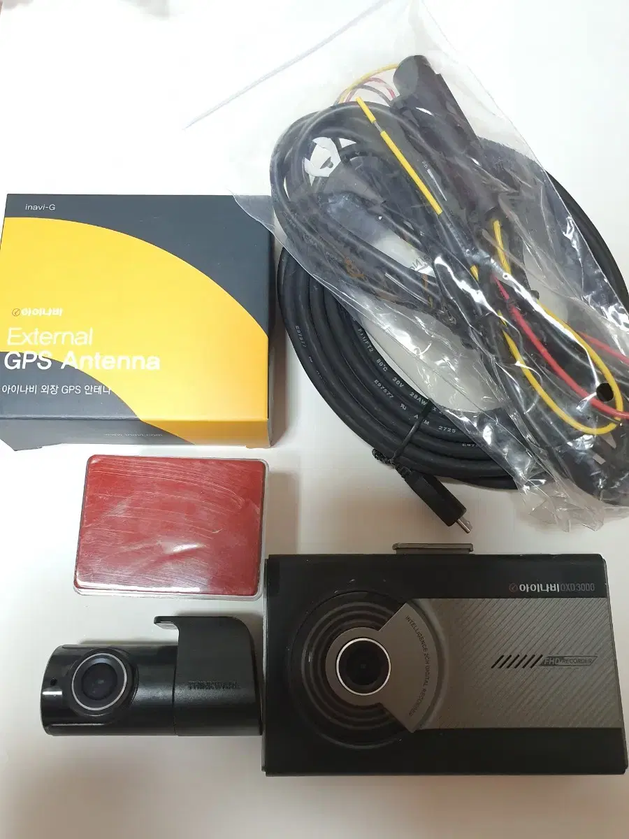 Free installation available upon visit* iNavi QXD3000 32GB, GPS black box