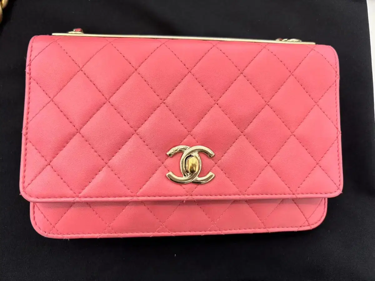 [Sale] Chanel Trendy CC WOC Small Pink Gold