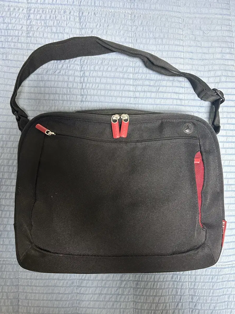 Bellekinn Laptop Bag (13-inch)
