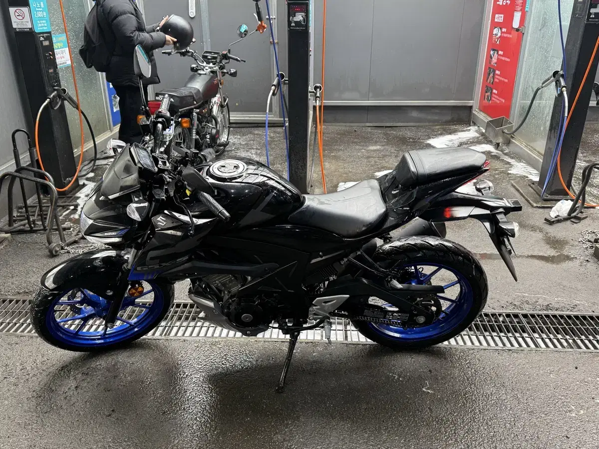 스즈키 gsx-s 125(abs)