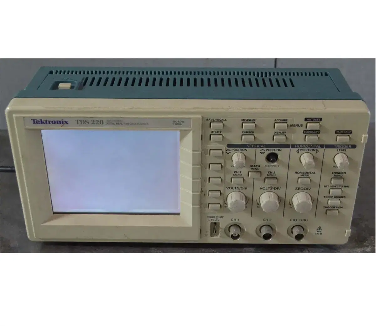 고장 Tektronix TDS 220 100Mhz #2