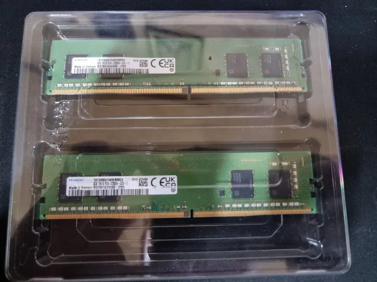 삼성 DDR4 8GB렘 2개 팝니다