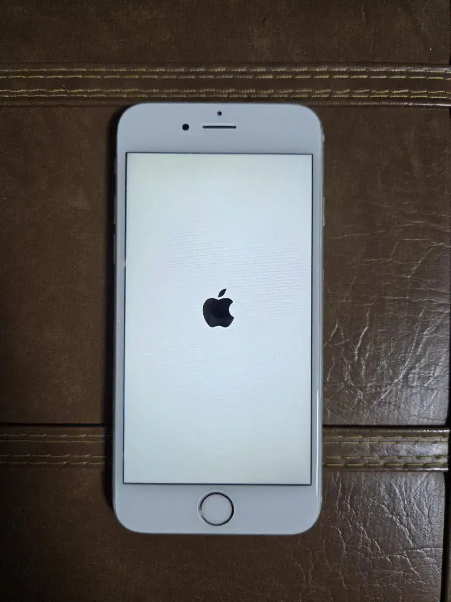 iPhone 6s Gold 16GB 100% battery