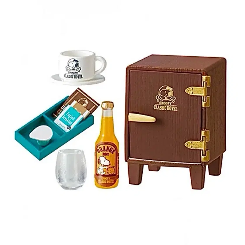 Remment Snoopy Hotel Shikwan #리멘트,#식완,#스누피,#실바니안,#플레이모빌 on Bunjang ...