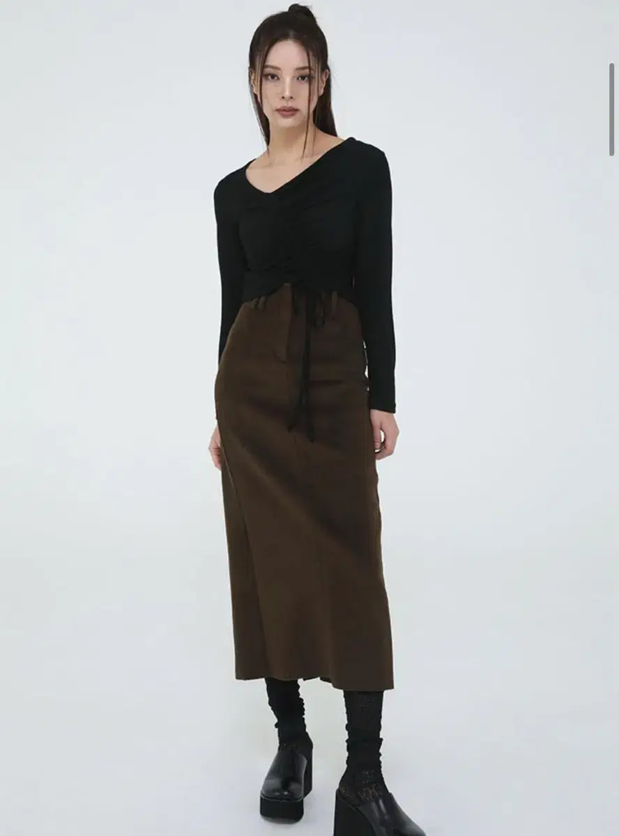 어글리쉐도우 WOOL SKIRT(KHAKI BROWN)