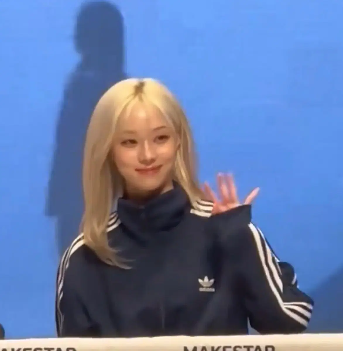 윈터 아디다스 져지 트랙탑 네이비 Adidas aespa