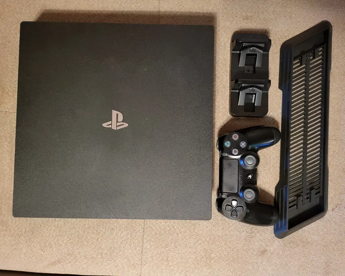 ps4 pro (1tb)