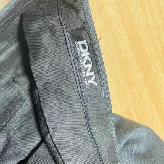 DKNY 슬랙스 84cm