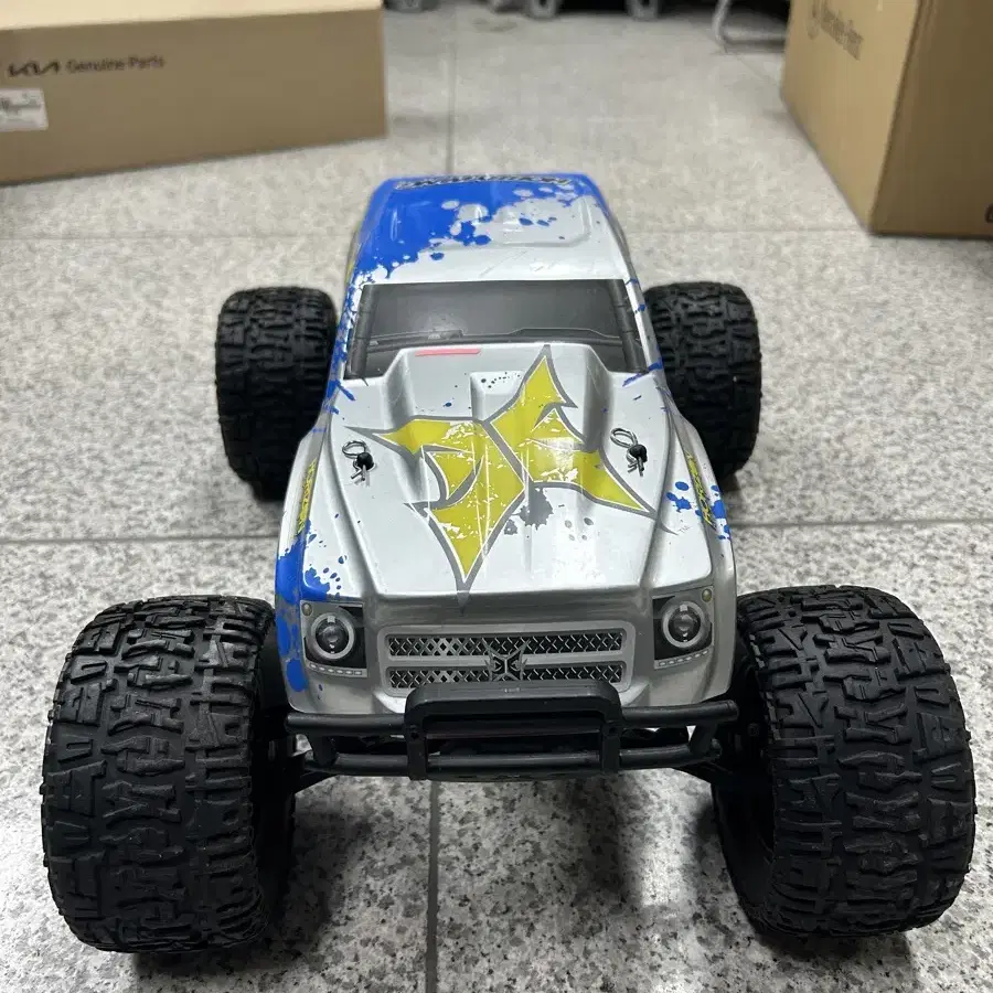 Ecx 러커스  Rc카 몬스터 트럭 1/10 2WD