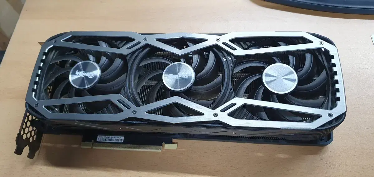 이엠텍 RTX3070 그래픽카드