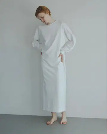 COTTON BACK DESIGN L/S DRESS 롱 원피스