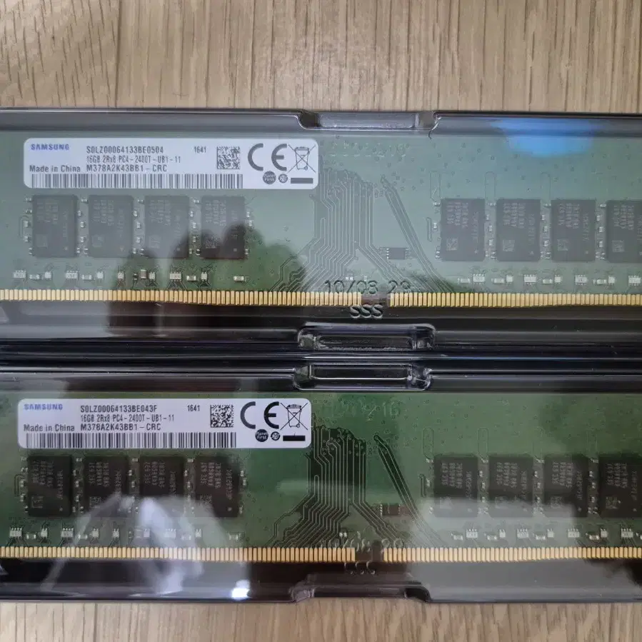 삼성 DDR4 16GX2 32G 팝니다(램케이스)