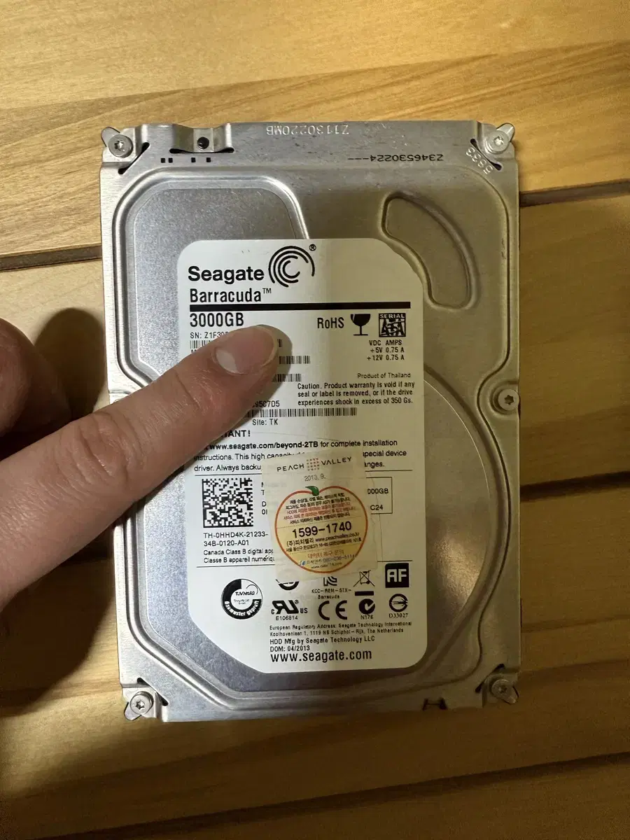 씨게이트 바라쿠다 3TB 판매합니다 HDD