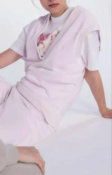 핑크 질레 베스트
