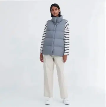 [미사용품] 유니클로파우더 소프트 다운 베스트