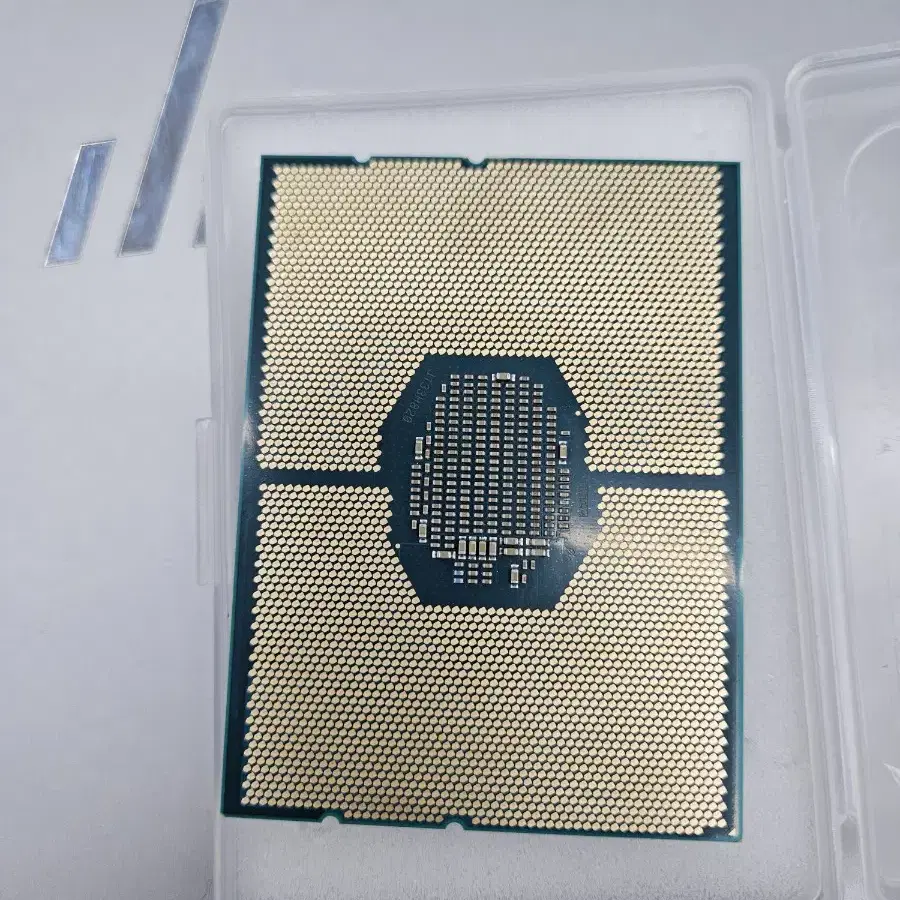 제온 골드 6258R 중고 CPU