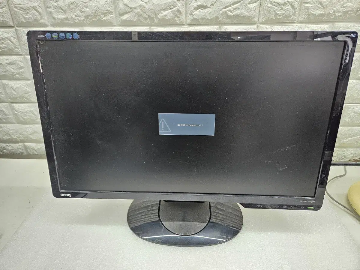 BENQ 24인치 LCD 모니터 입니다