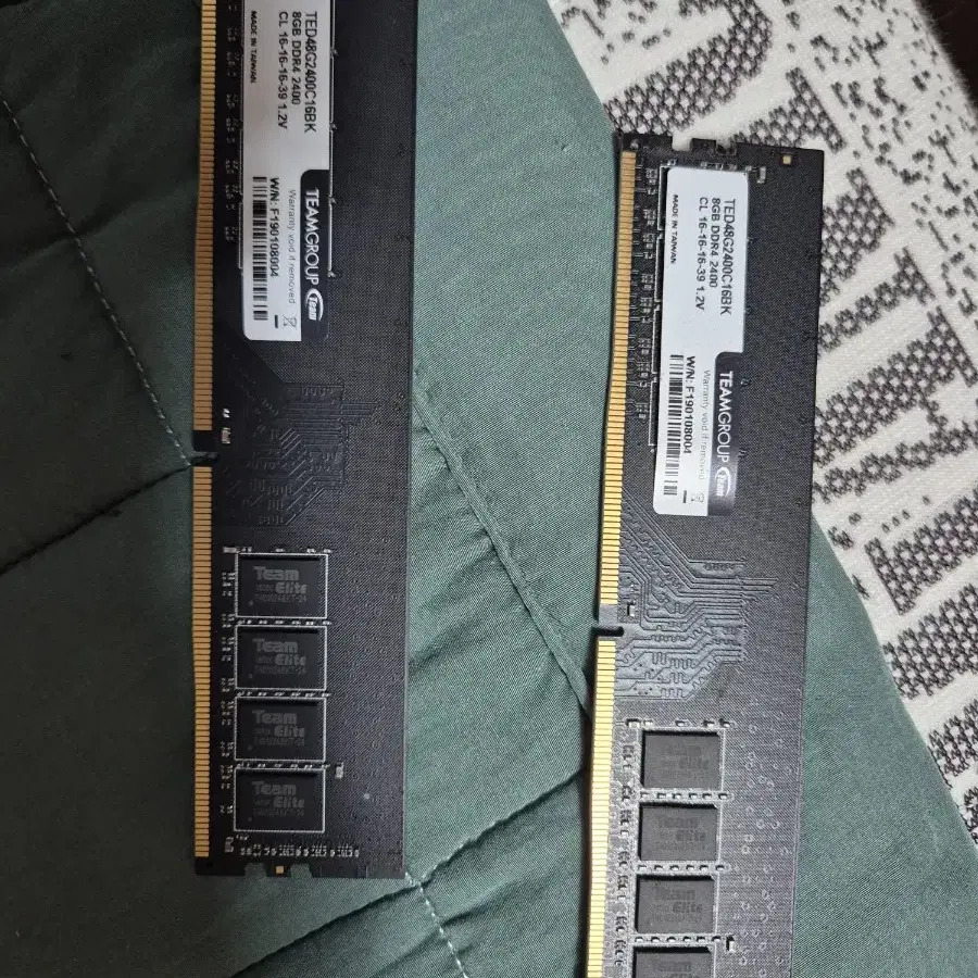 TeamGroup 8GB DDR4 2400 램