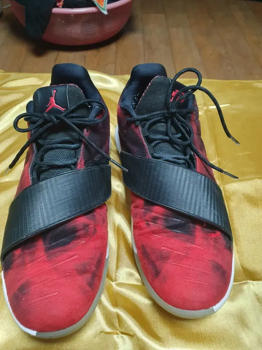 조던cp3 xi rocket fuel