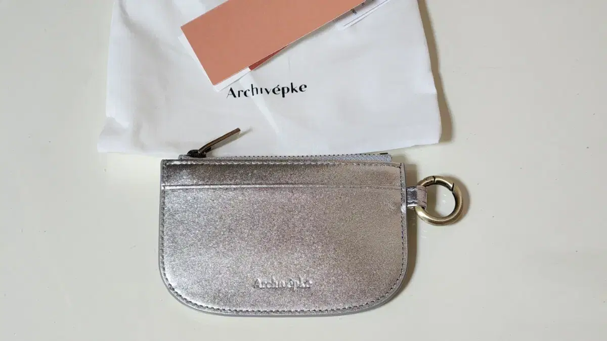 Archiveappk Moon card wallet (New)
