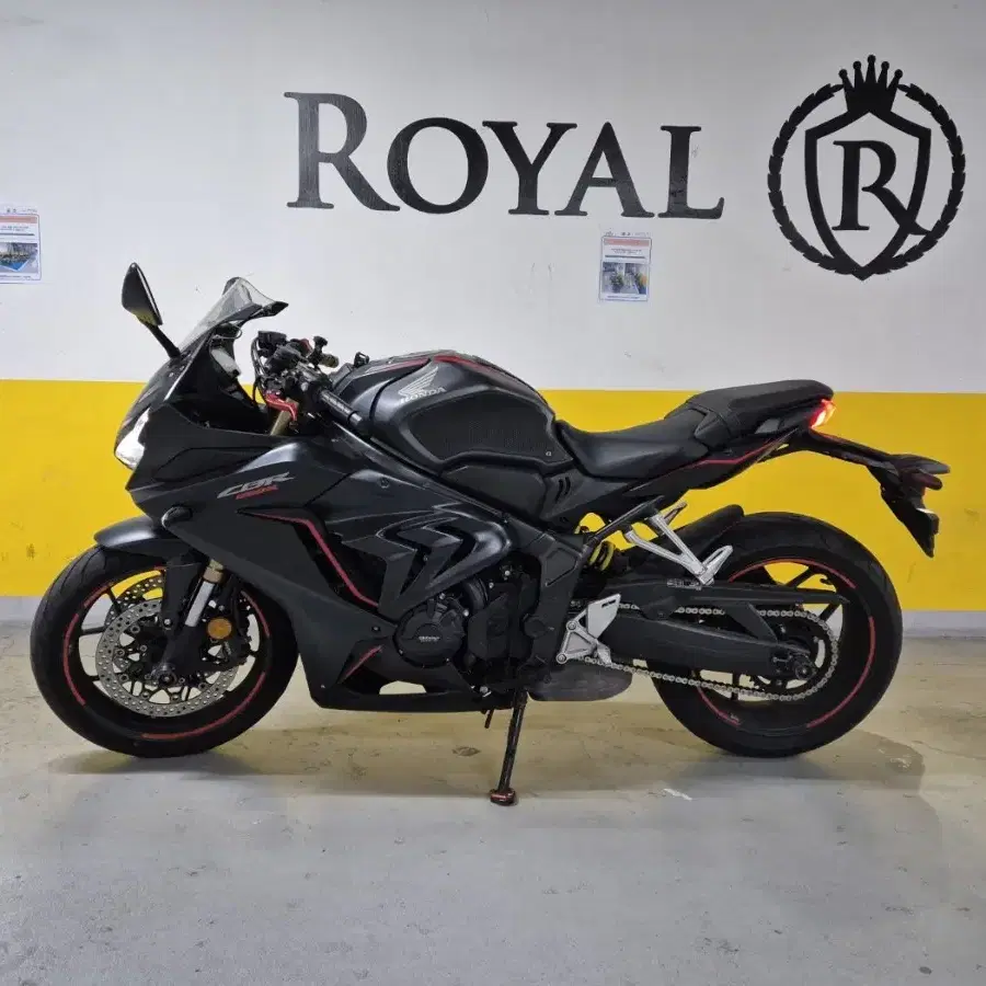 20년식 cbr650r 판매합니다